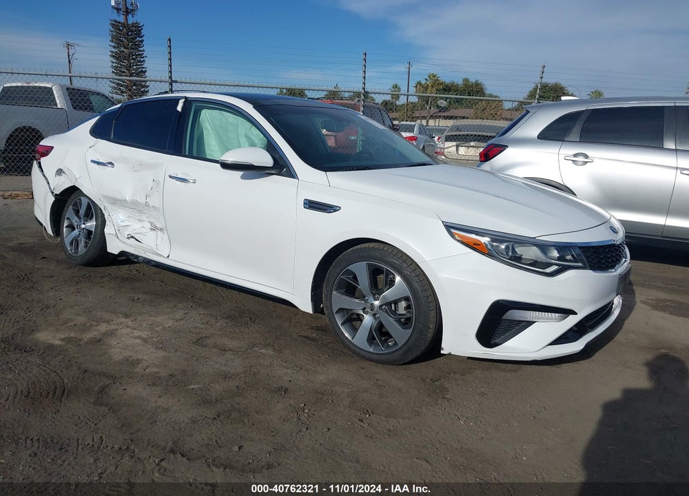2019 KIA OPTIMA S VIN: 5XXGT4L35KG379503