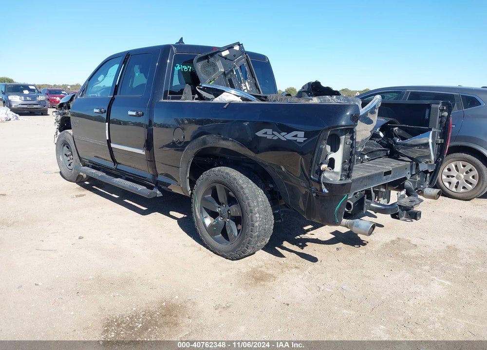 2018 RAM 1500 HARVEST  4X4 6'4 BOX VIN: 1C6RR7GT1JS122353