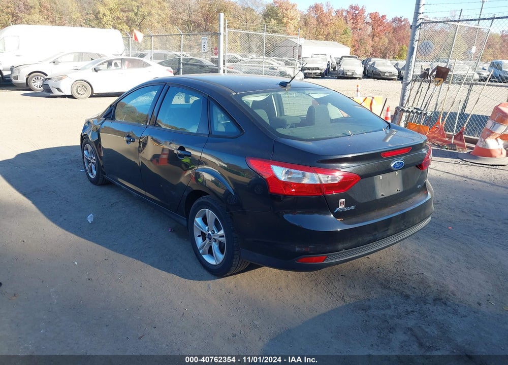 2013 FORD FOCUS VIN: 1FADP3F27DL231477