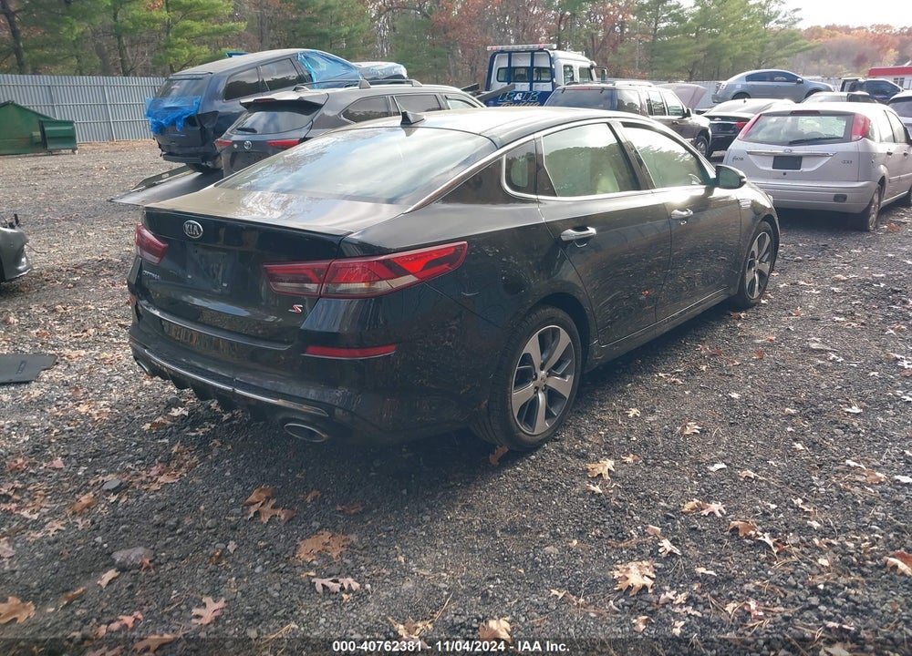 2019 KIA OPTIMA S VIN: 5XXGT4L39KG367130