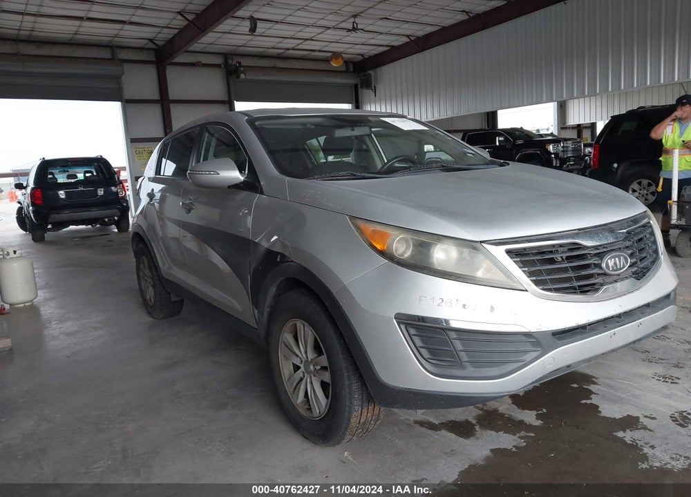 2011 KIA SPORTAGE LX VIN: KNDPB3A25B7137133