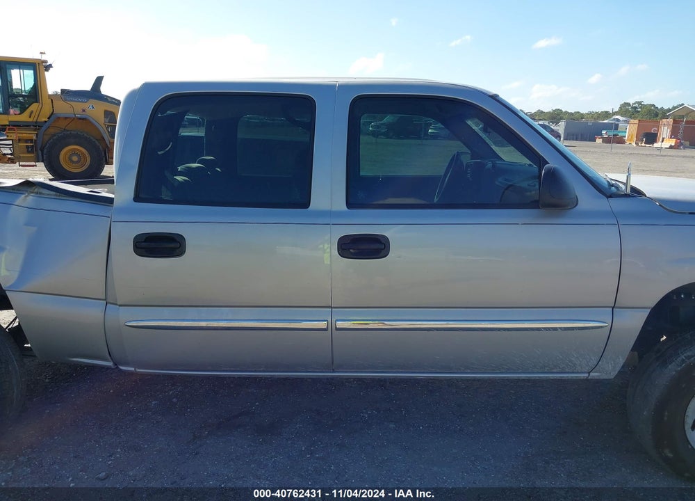 2007 GMC SIERRA 1500 CLASSIC SL VIN: 2GTEC13V371100585