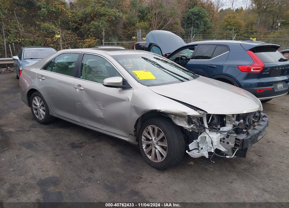 2014 TOYOTA CAMRY XLE VIN: 4T1BF1FK3EU464935