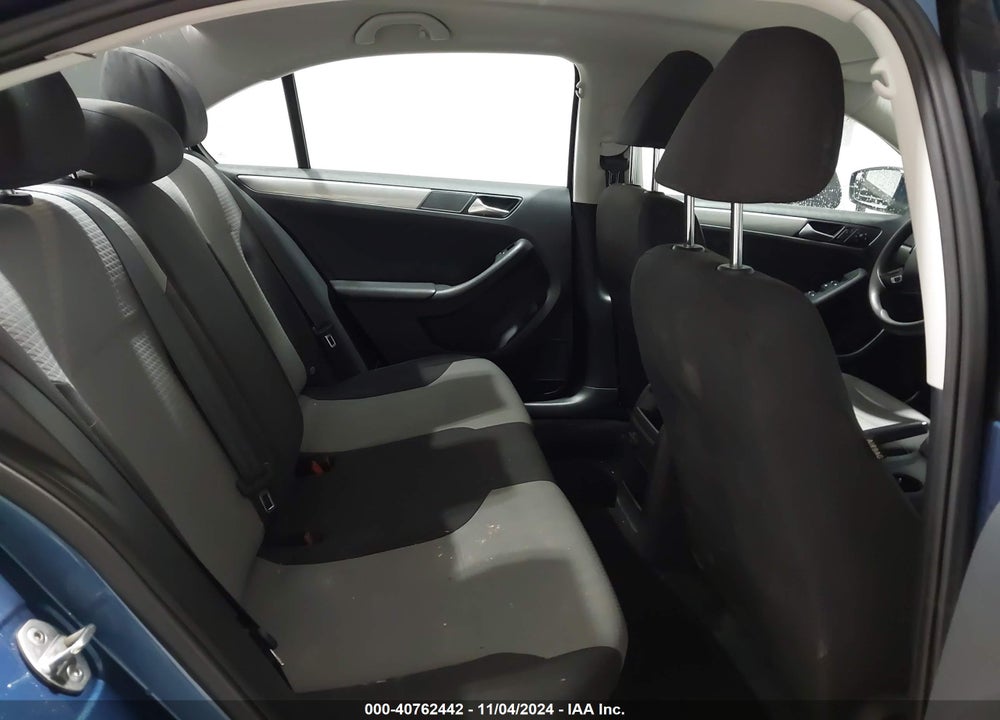 2017 VOLKSWAGEN JETTA 1.4T S VIN: 3VW2B7AJ3HM262068
