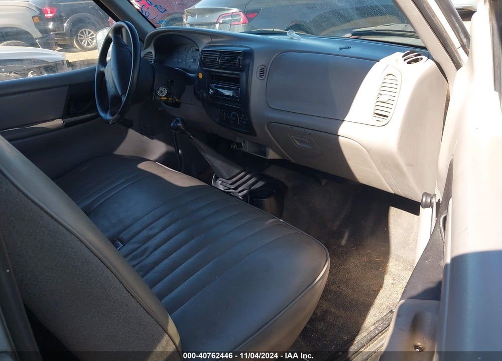 1996 FORD RANGER VIN: 1FTCR10A9TPA82193