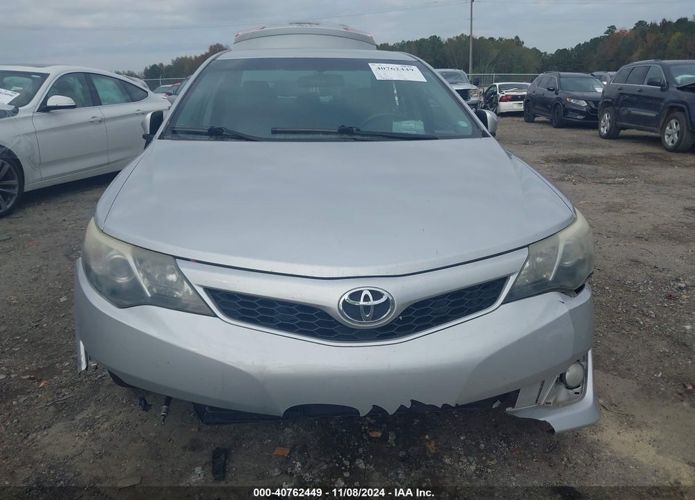 2014 TOYOTA CAMRY SE VIN: 4T1BF1FKXEU823570