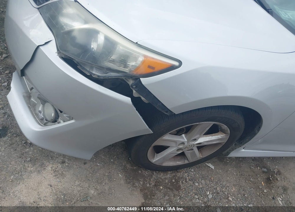 2014 TOYOTA CAMRY SE VIN: 4T1BF1FKXEU823570