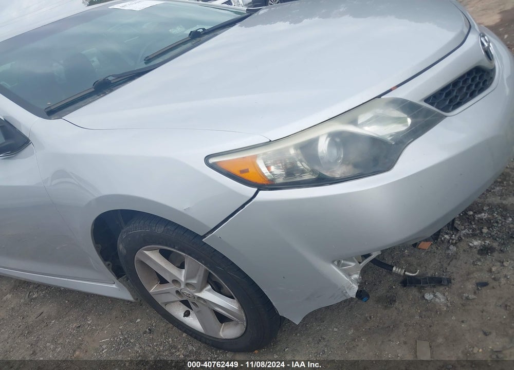 2014 TOYOTA CAMRY SE VIN: 4T1BF1FKXEU823570