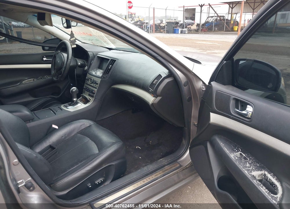 2007 INFINITI G35X VIN: JNKBV61F57M821922