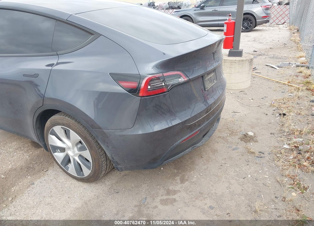 2021 TESLA MODEL Y LONG RANGE DUAL MOTOR ALL-WHEEL DRIVE VIN: 5YJYGAEE2MF299930