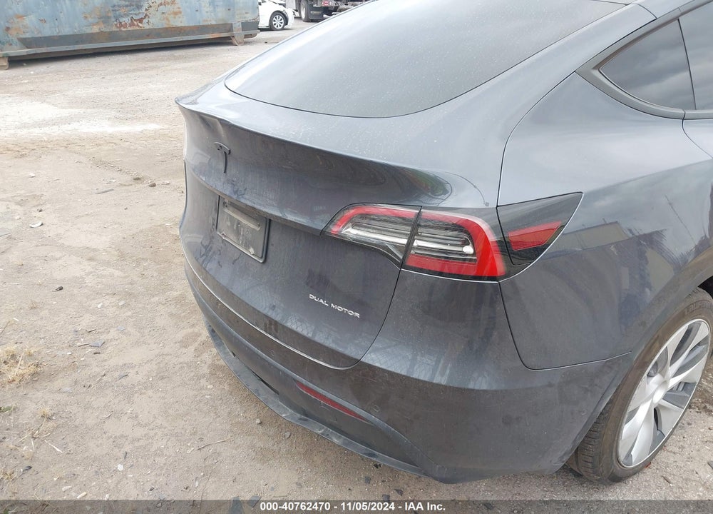 2021 TESLA MODEL Y LONG RANGE DUAL MOTOR ALL-WHEEL DRIVE VIN: 5YJYGAEE2MF299930