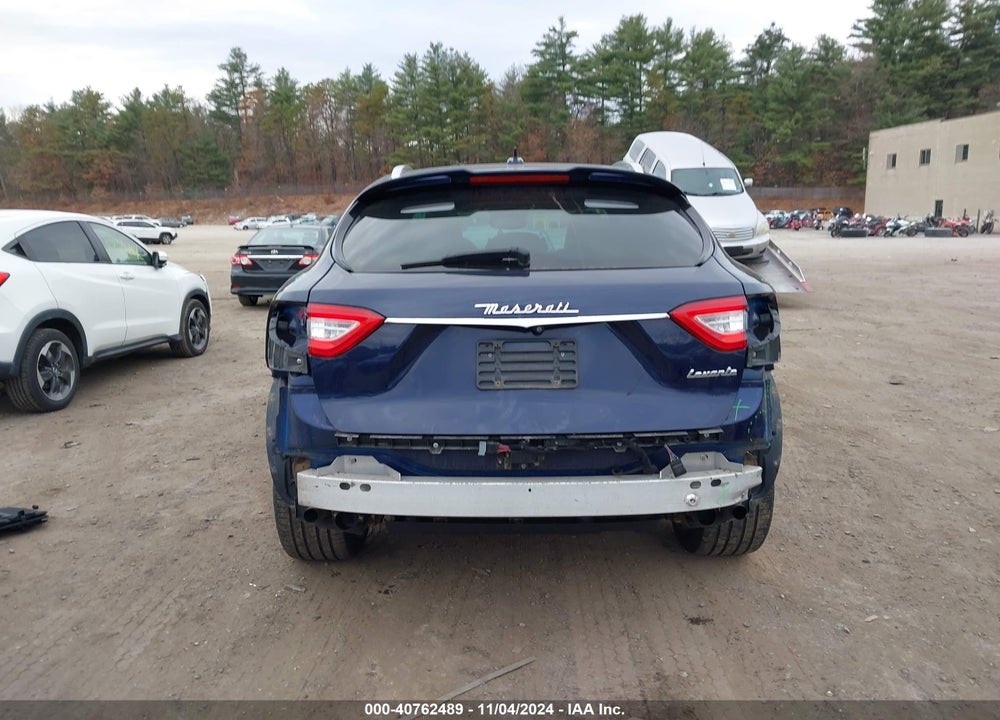 2017 MASERATI LEVANTE S VIN: ZN661YUS3HX243790