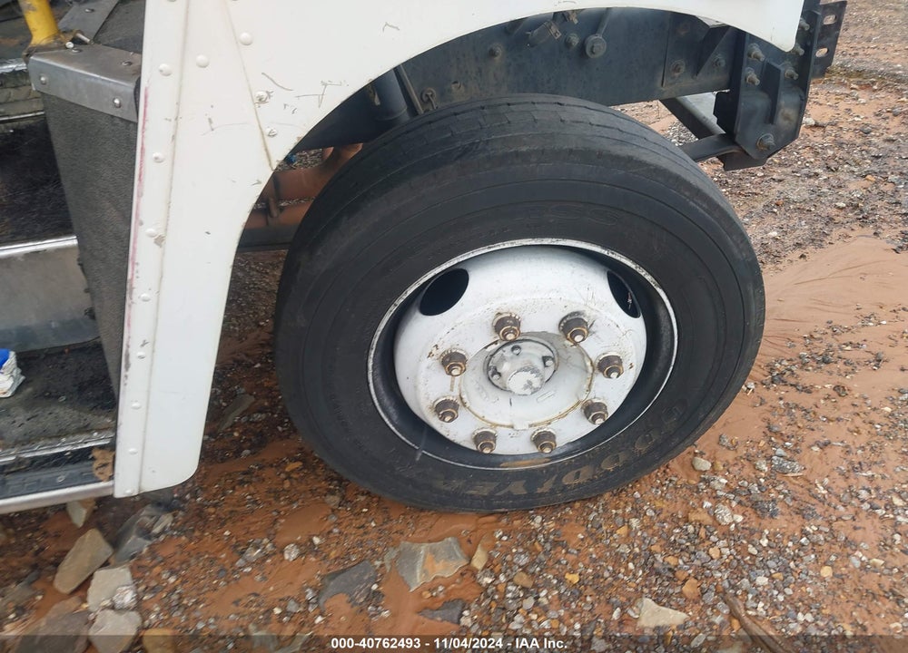 2014 FREIGHTLINER CHASSIS M LINE WALK-IN VAN VIN: 4UZAC3DV7ECFW4428