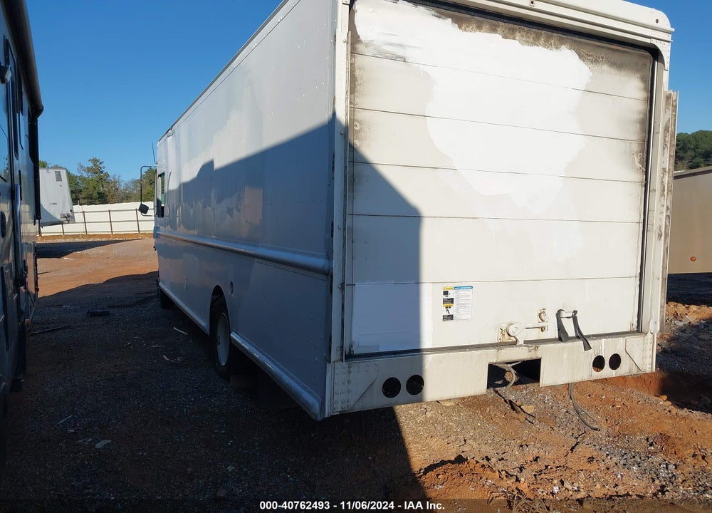 2014 FREIGHTLINER CHASSIS M LINE WALK-IN VAN VIN: 4UZAC3DV7ECFW4428