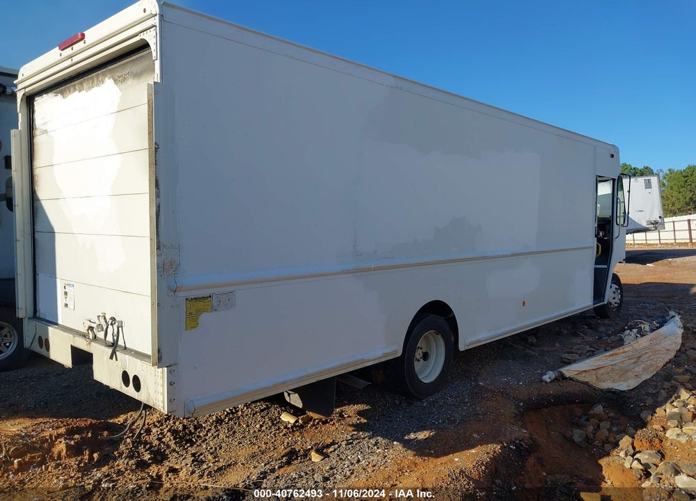 2014 FREIGHTLINER CHASSIS M LINE WALK-IN VAN VIN: 4UZAC3DV7ECFW4428