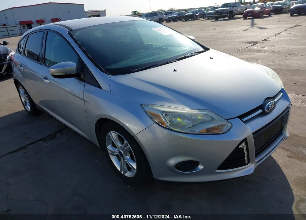2014 FORD FOCUS SE VIN: 1FADP3K21EL246922