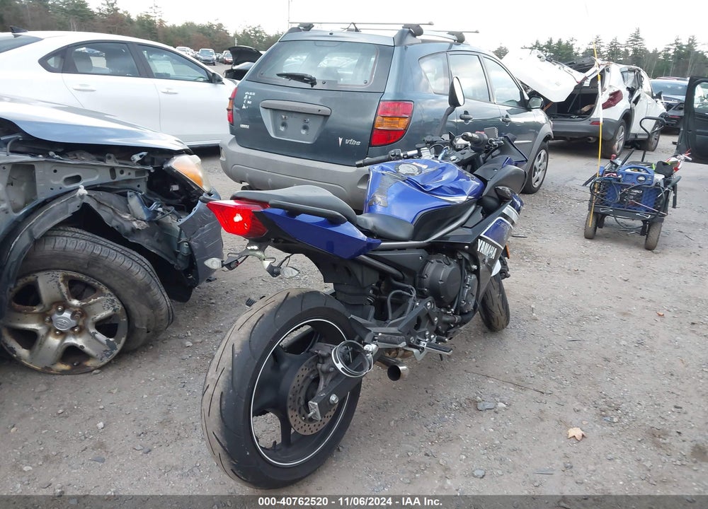 2013 YAMAHA FZ6 R VIN: JYARJ18E7DA011311