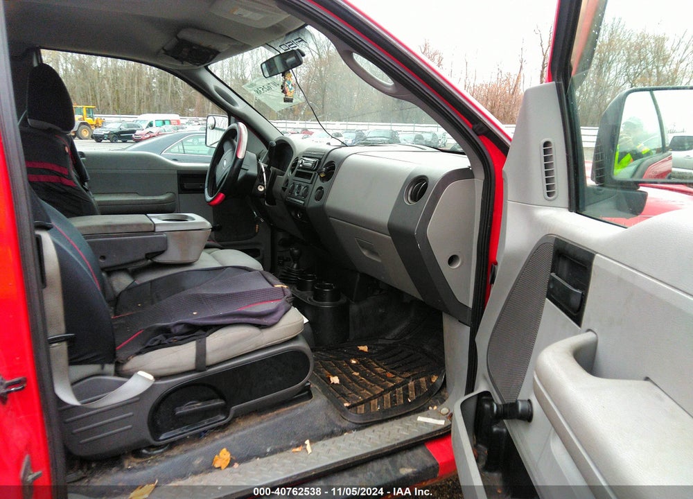 2004 FORD F-150 STX/XL/XLT VIN: 1FTRX14W74NA45582
