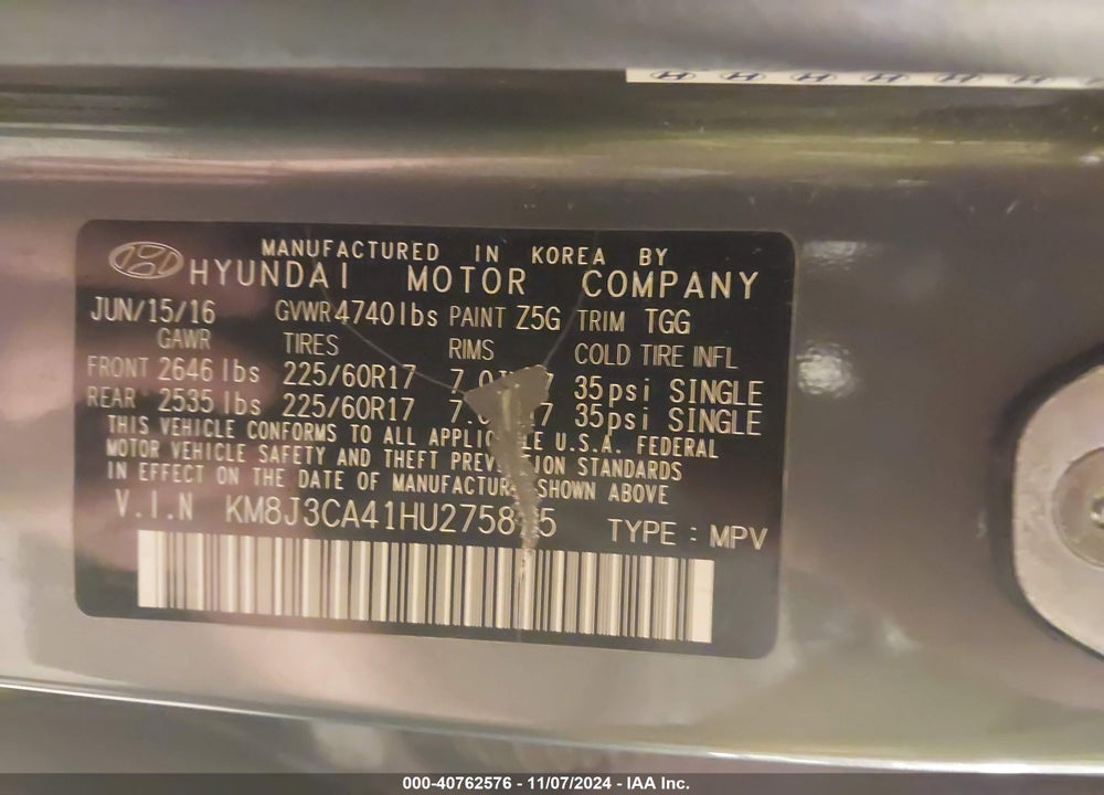 2017 HYUNDAI TUCSON SE VIN: KM8J3CA41HU275875