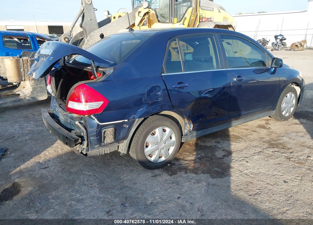 2007 NISSAN VERSA 1.8S VIN: 3N1BC11E47L430257