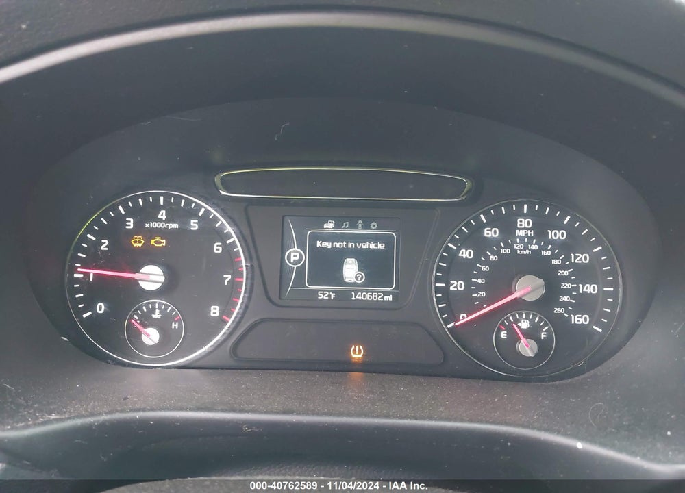 2017 KIA SORENTO 2.4L LX VIN: 5XYPGDA33HG291674