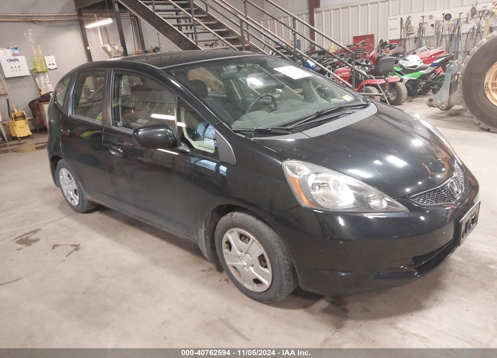 2012 HONDA FIT VIN: JHMGE8G36CC002593