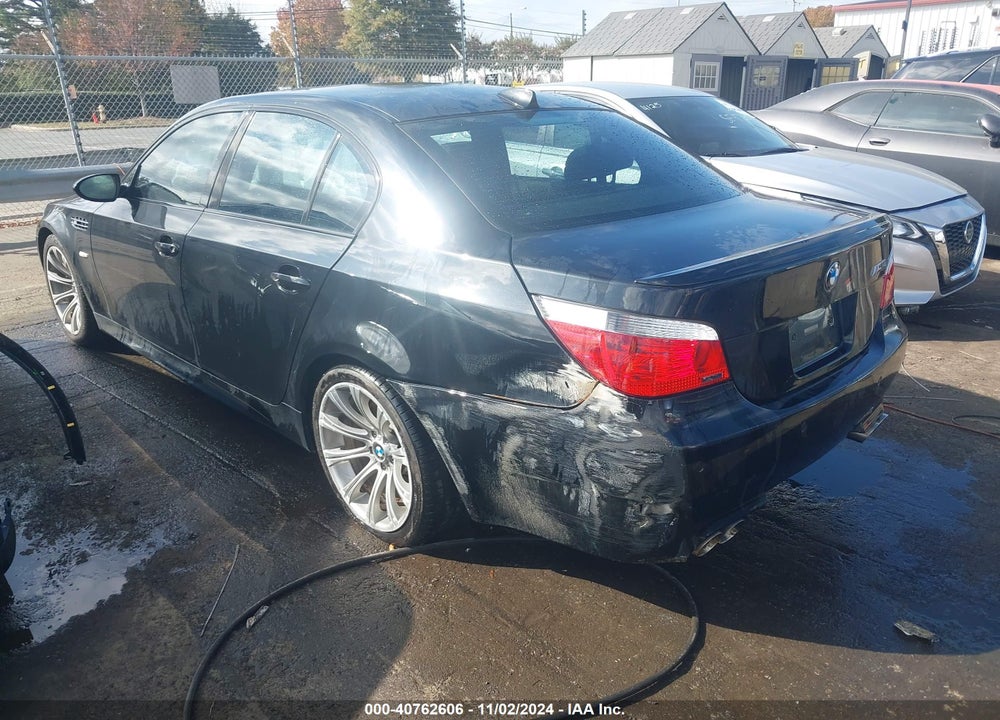 2006 BMW M5 VIN: WBSNB93516B584569