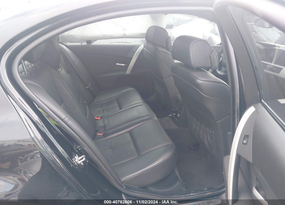 2006 BMW M5 VIN: WBSNB93516B584569