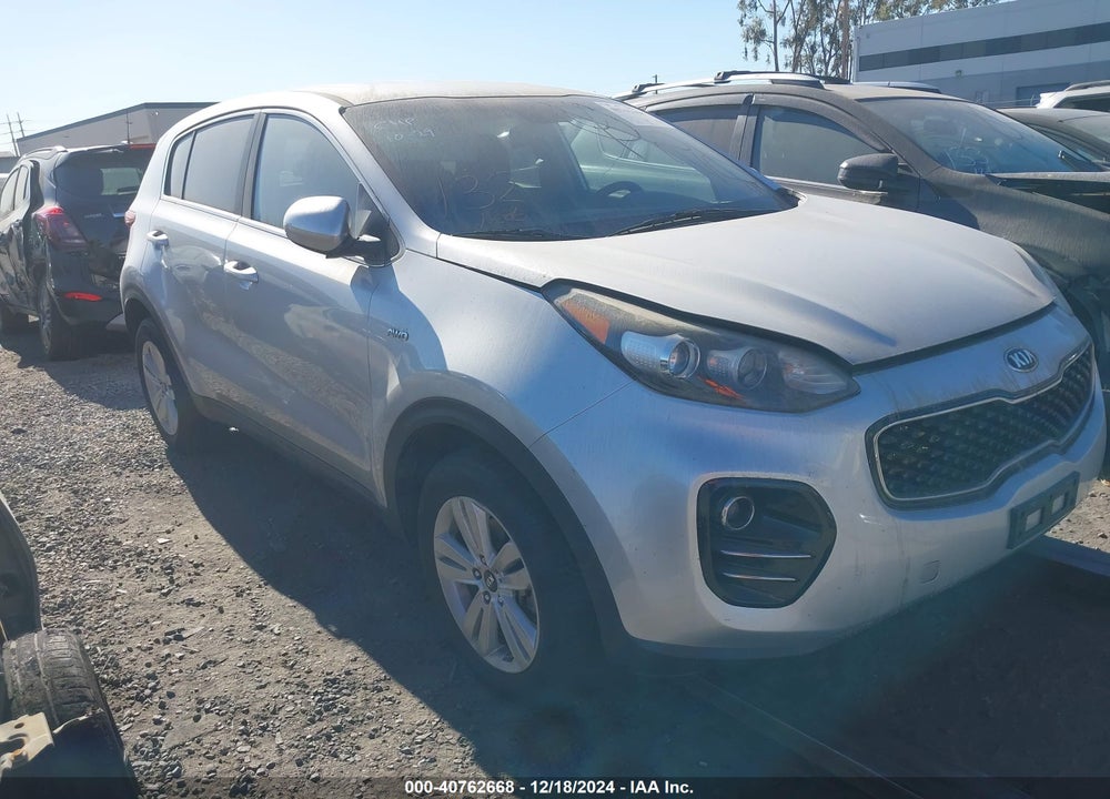 2017 KIA SPORTAGE LX VIN: KNDPMCAC8H7140877