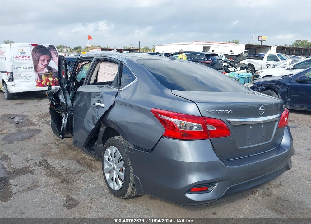 2017 NISSAN SENTRA VIN: 3N1AB7AP7HY383152