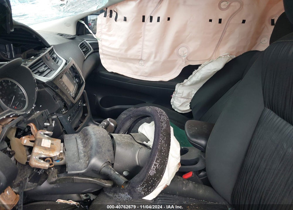 2017 NISSAN SENTRA VIN: 3N1AB7AP7HY383152