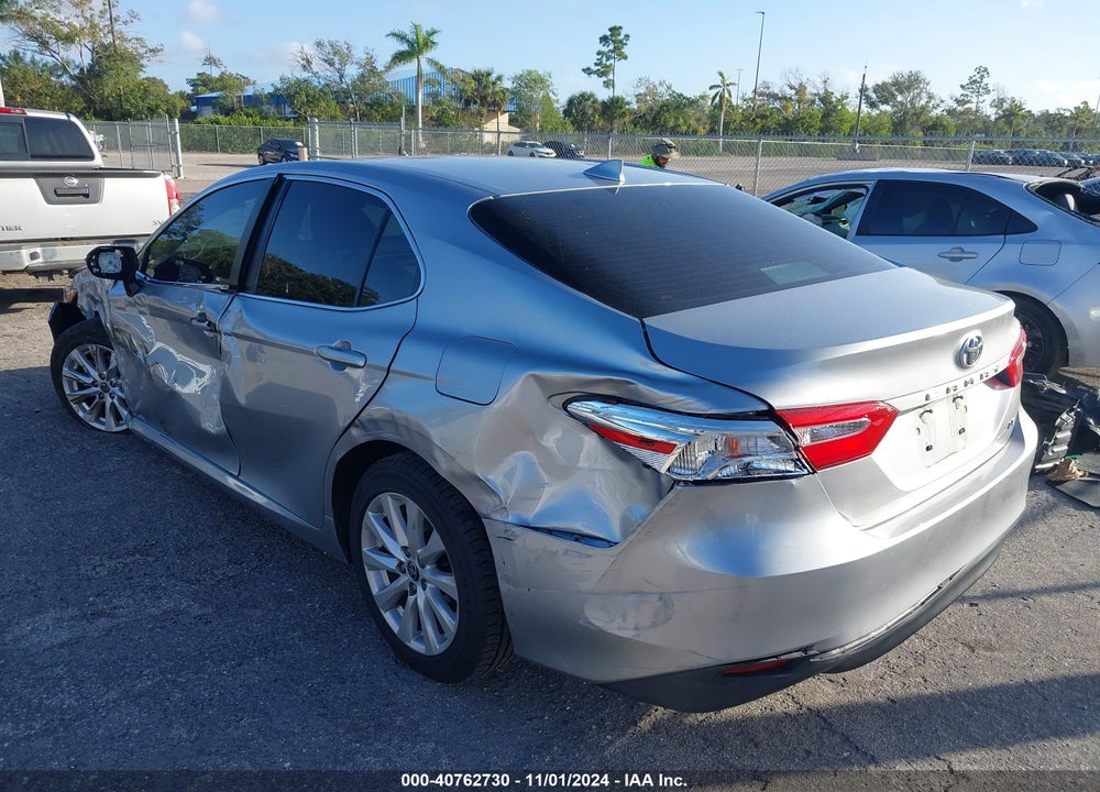 2020 TOYOTA CAMRY LE VIN: 4T1C11AK7LU967634