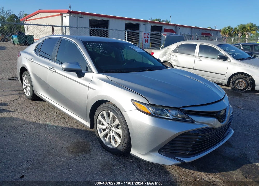 2020 TOYOTA CAMRY LE VIN: 4T1C11AK7LU967634