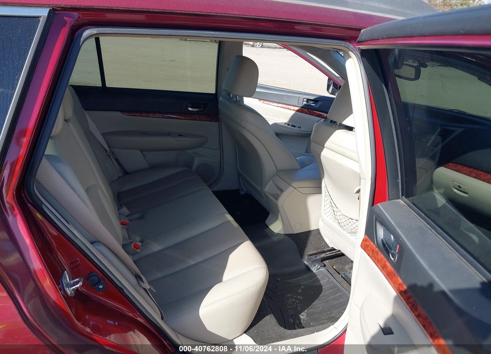 2011 SUBARU OUTBACK 3.6R LIMITED VIN: 4S4BRDKC0B2441045