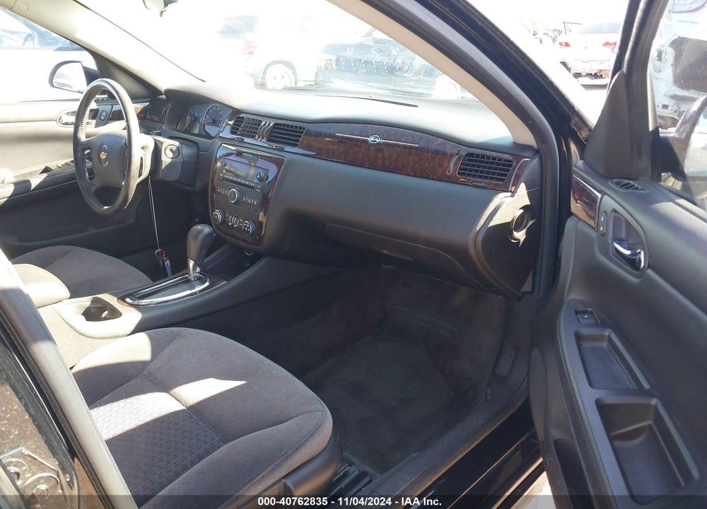 2012 CHEVROLET IMPALA LT VIN: 2G1WG5E38C1228979