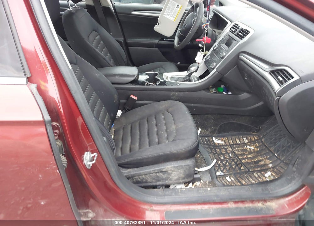 2014 FORD FUSION SE VIN: 3FA6P0H7XER374457