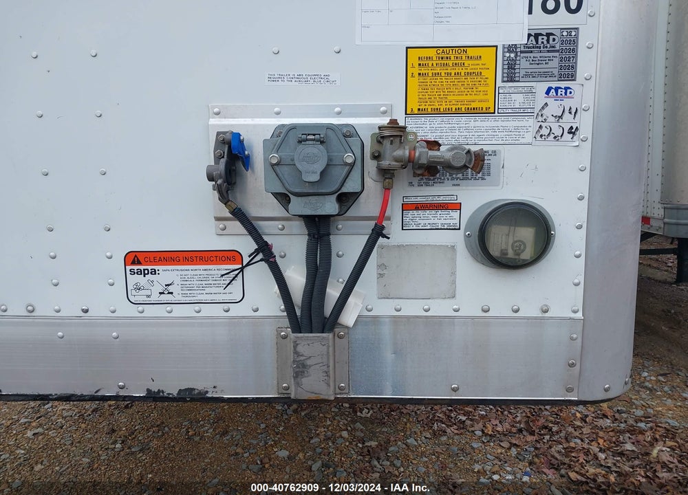 2021 UTILITY TRAILER MFG --- VIN: 1UYVS2531M3370443