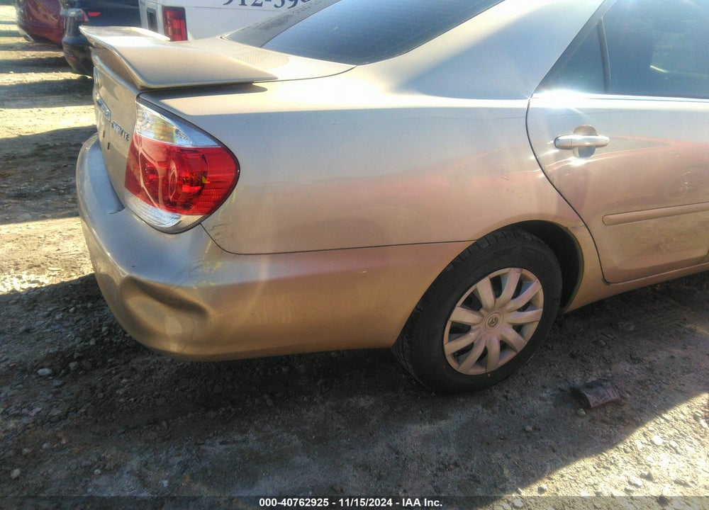 2005 TOYOTA CAMRY LE VIN: 4T1BE30K55U075611