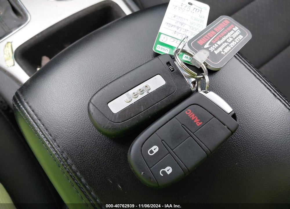2018 JEEP GRAND CHEROKEE LAREDO E 4X2 VIN: 1C4RJEAG5JC412332