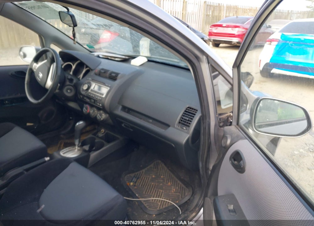 2007 HONDA FIT SPORT VIN: JHMGD38667S026743