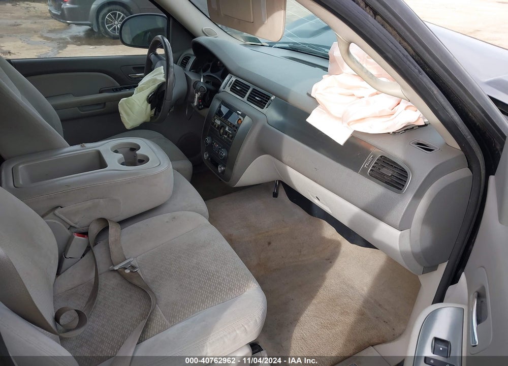2007 CHEVROLET SUBURBAN 1500 LS VIN: 1GNFK16357J197321