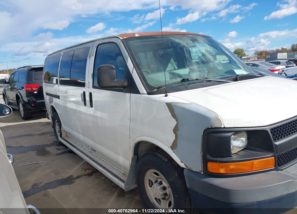 2009 CHEVROLET EXPRESS 2500 LS VIN: 1GAGG25K691146855
