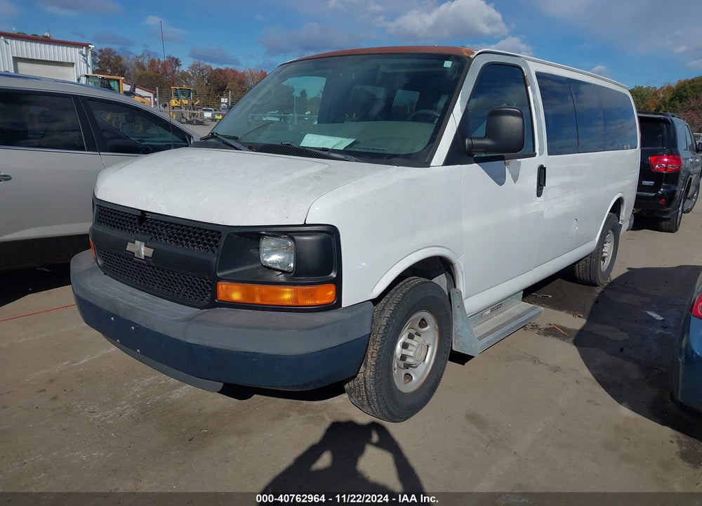 2009 CHEVROLET EXPRESS 2500 LS VIN: 1GAGG25K691146855