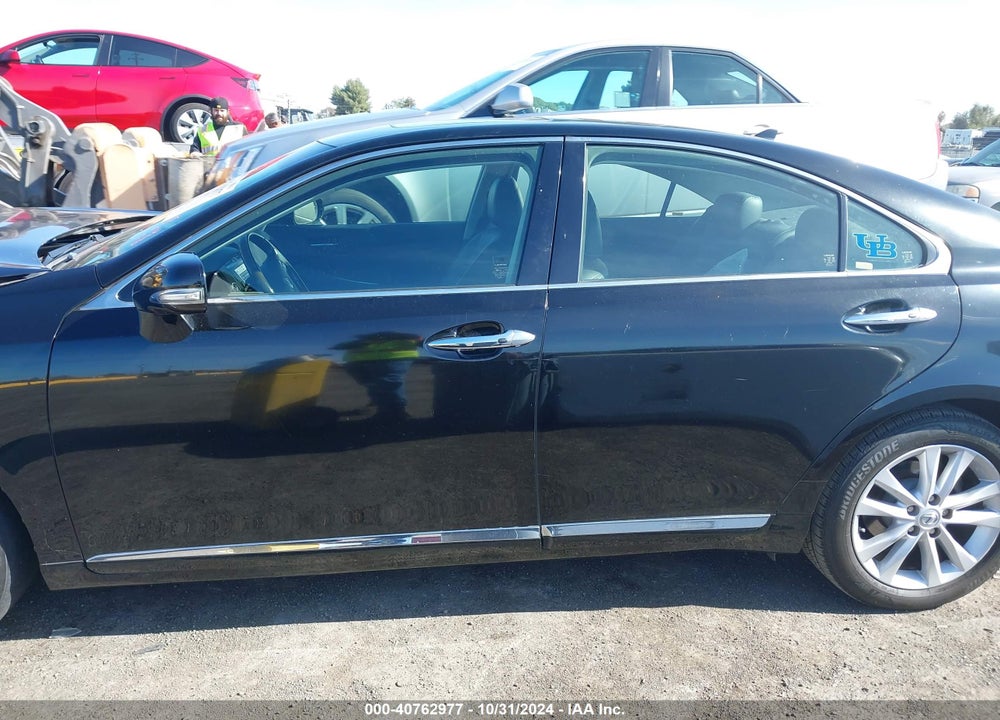 2011 LEXUS ES 350 VIN: JTHBK1EG9B2462349