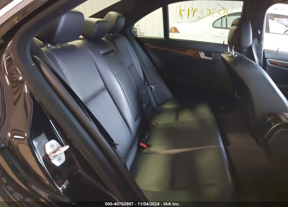 2012 MERCEDES-BENZ C 300 LUXURY 4MATIC/SPORT 4MATIC VIN: WDDGF8BB8CA643758