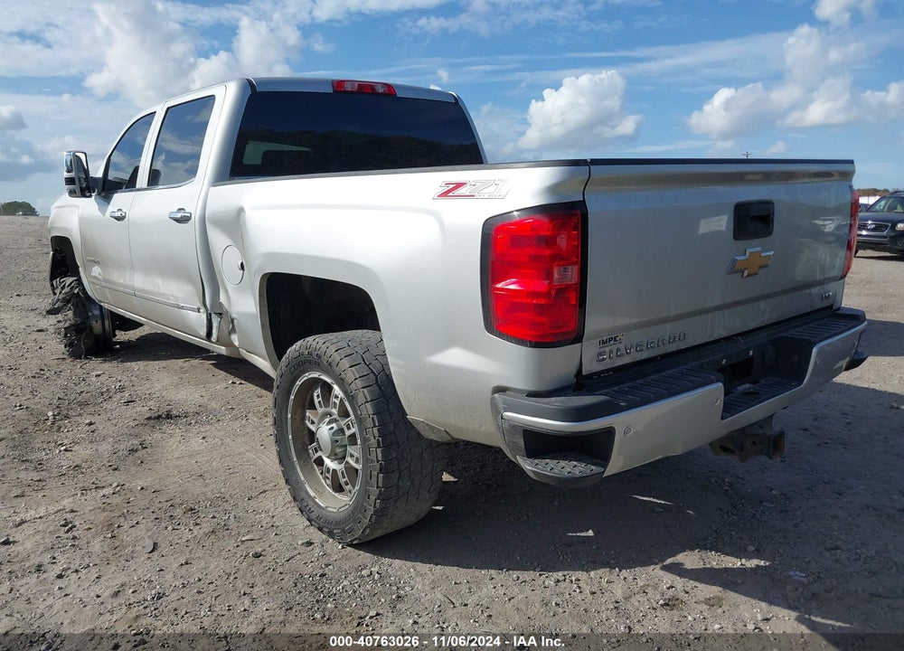 2015 CHEVROLET SILVERADO 2500HD LTZ VIN: 1GC1KWE88FF635182