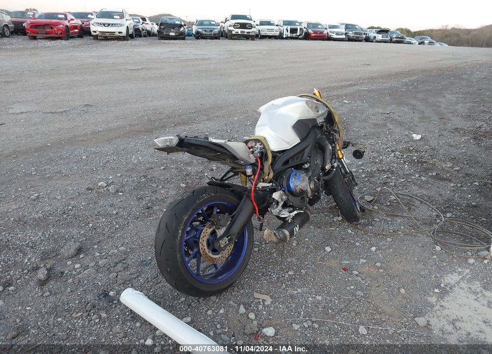 2015 YAMAHA FZ09 VIN: JYARN33E6FA008443