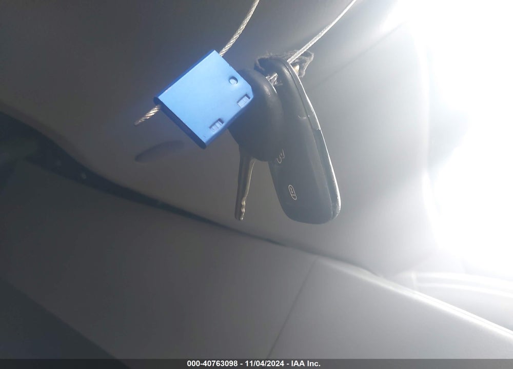 2009 HYUNDAI SANTA FE GLS VIN: 5NMSG13D69H278908