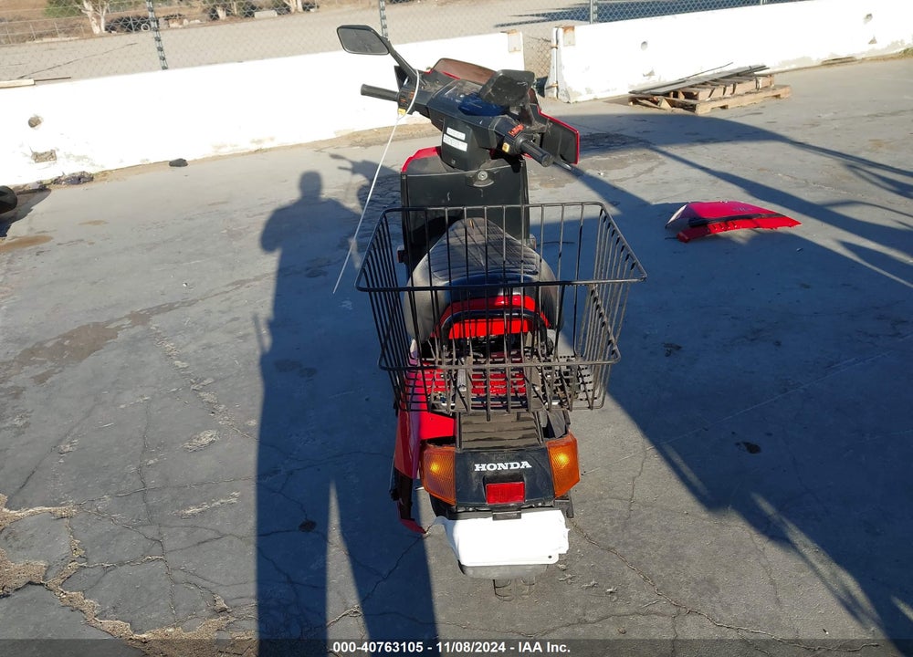 2004 HONDA CH80 VIN: 3H1HF03164D900163