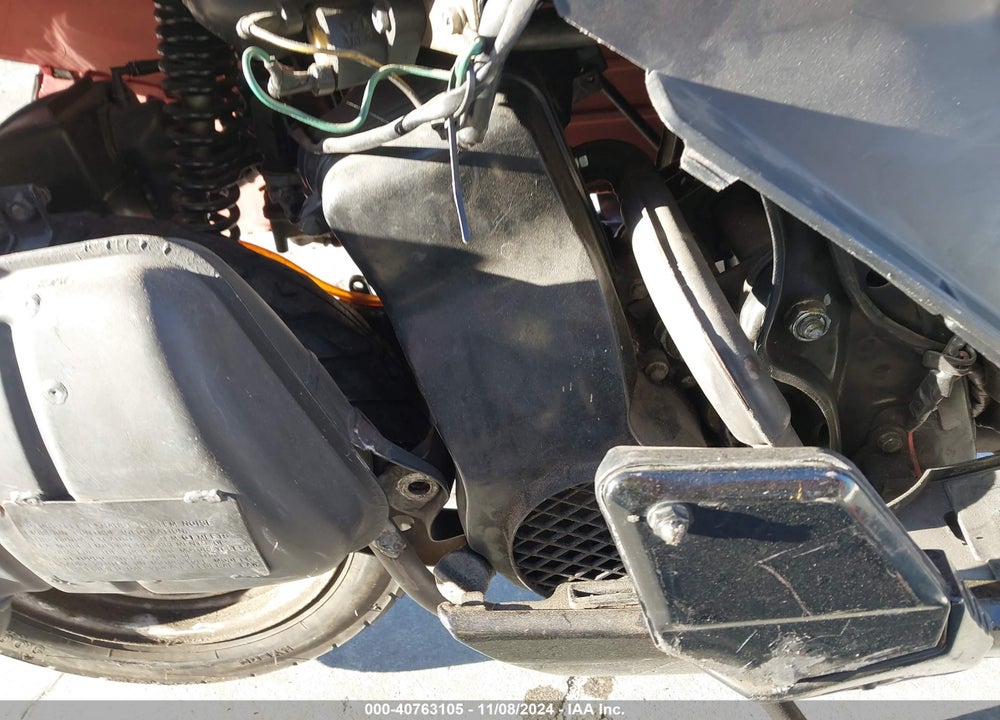 2004 HONDA CH80 VIN: 3H1HF03164D900163